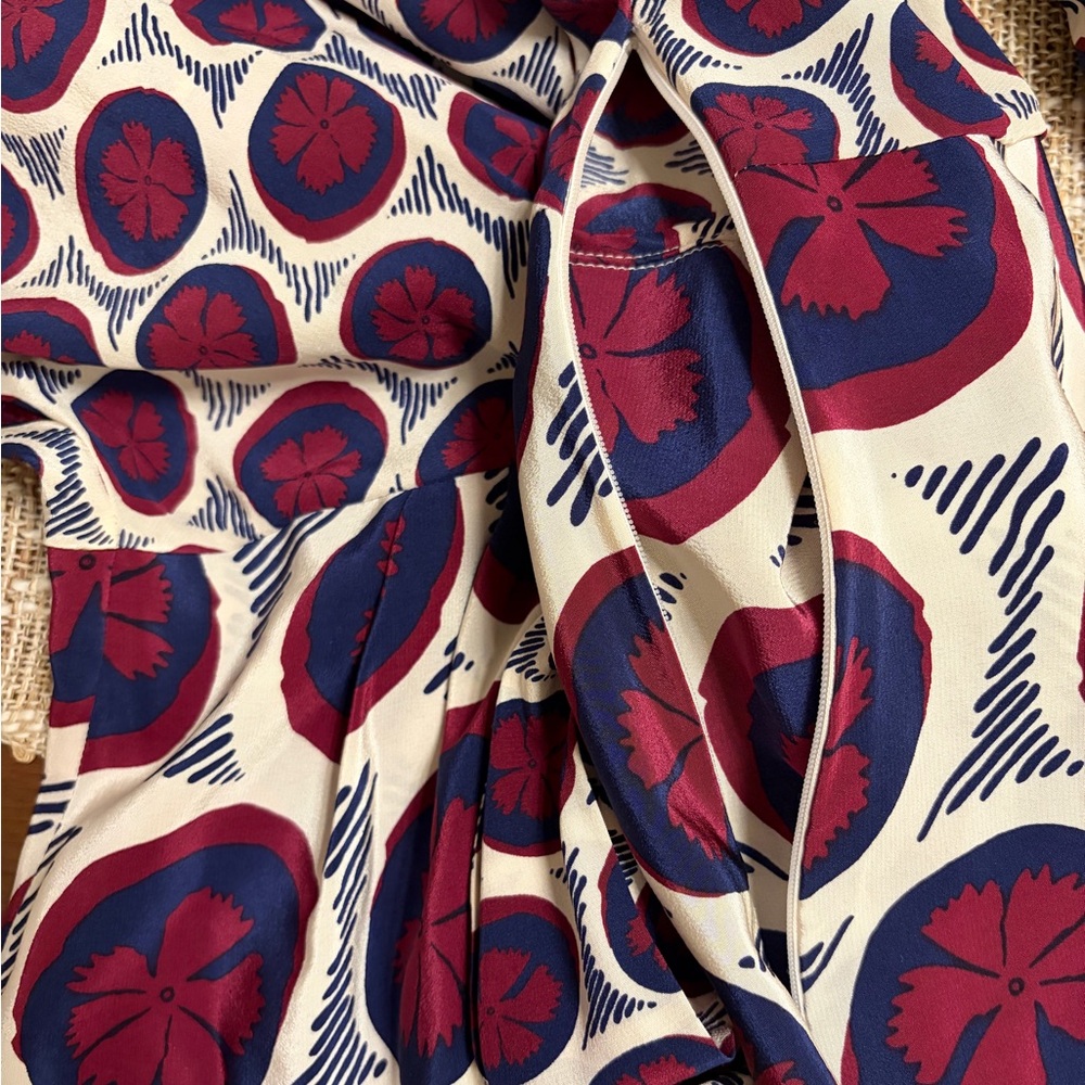 Maeve Women’s Blue & Burgundy Patterned Dress (Size 2) - Picture 5 of 5